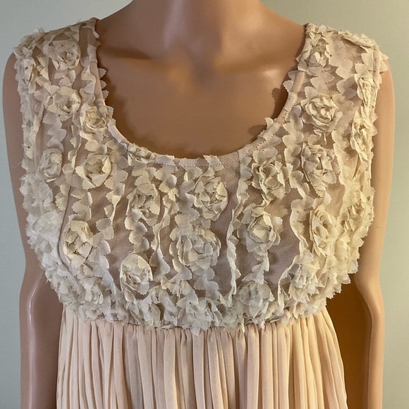 Solitaire Dresses & Skirts - ☀️3 for 25$☀️ Solitaire By Ravi Khosla DRESS Small